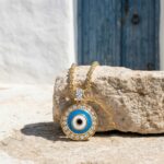 Γυναικείο κολιέ μάτι από χρυσό 14Κ με σμάλτο και ζιργκόν
