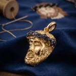 χρυσό μενταγιόν Χριστός 9 καρατίων